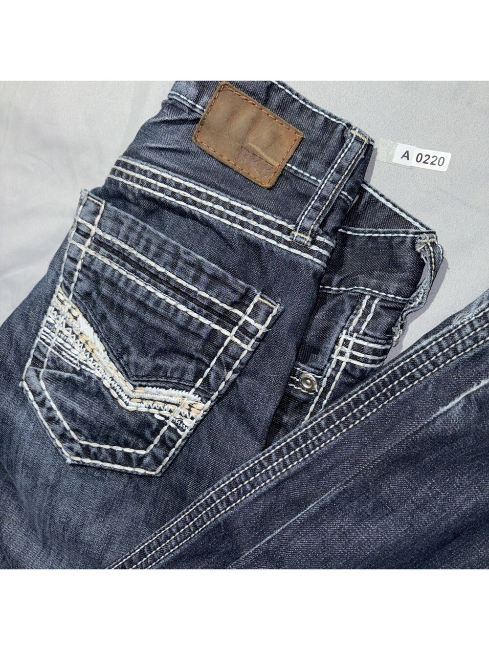 Euc👖 BKE Aaron Jeans Men's 27L Blue Denim Straight Leg Whiskered Pattern